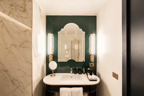THE GOETHE HOTEL - Photo 43
