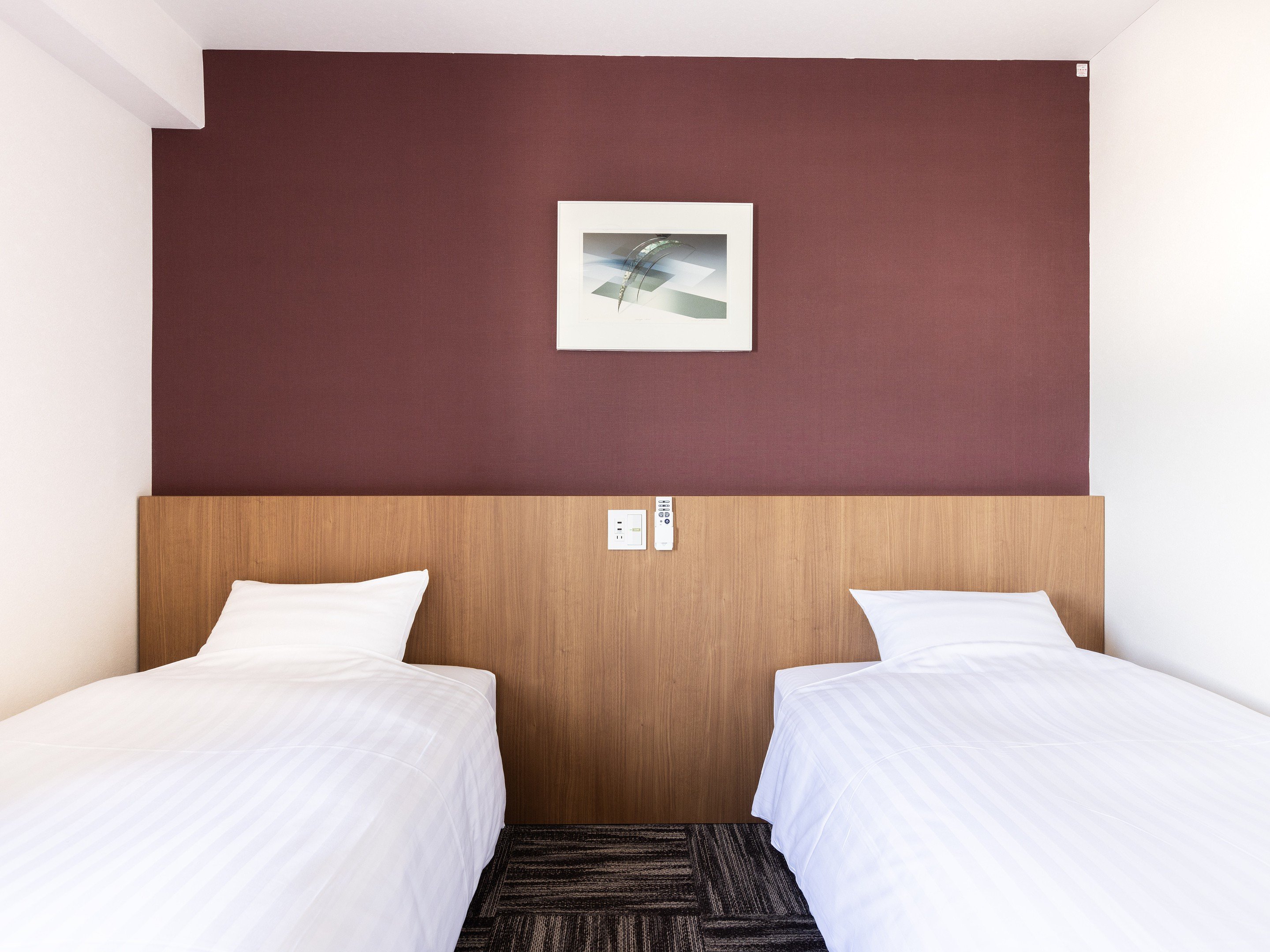 KOKO STAY Sukagawa-guestroom-Twin Room.jpg