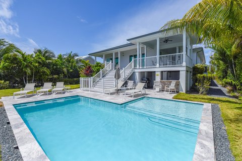 Springtide Waterfront 4BR Home