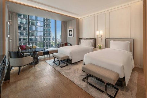 THE RITZ CARLTON BANGKOK - Photo 22