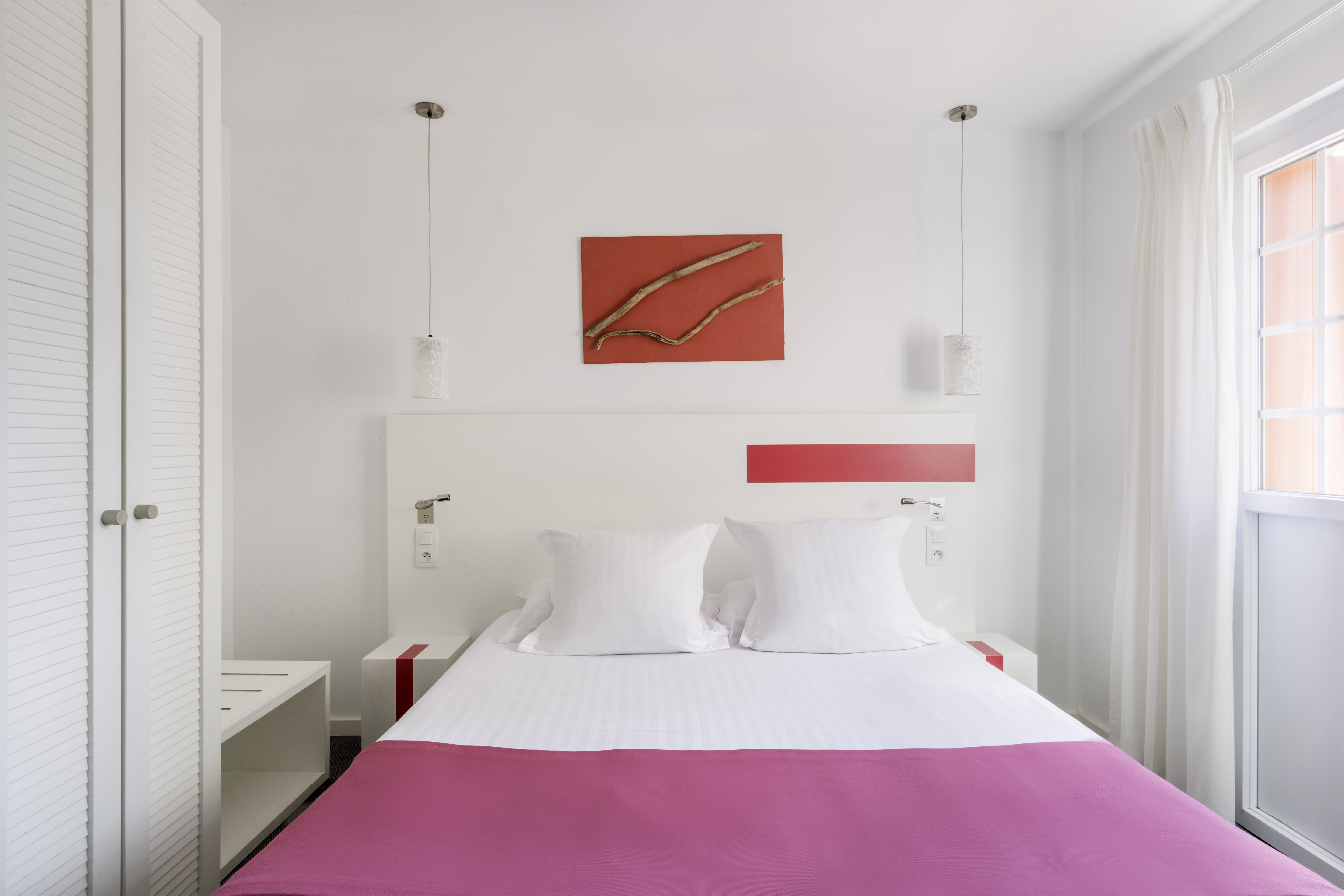 Hotel Kemaris-guestroom-Classic Room.jpg