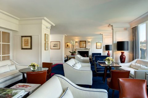 HOTEL LUNGARNO - Photo 52