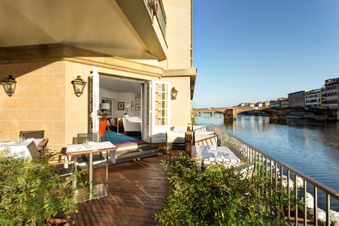 HOTEL LUNGARNO - Photo 13