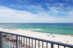 Holiday Inn Express Hotel Suites Beachfront Panama City Beach Fl Exterior View Holiday Inn Express Hotel Suites Beachfront Panama City Beach