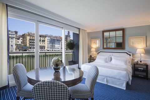 HOTEL LUNGARNO - Photo 55