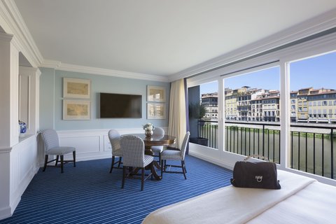 HOTEL LUNGARNO - Photo 57