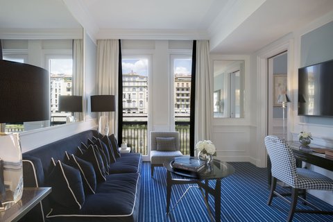 HOTEL LUNGARNO - Photo 42