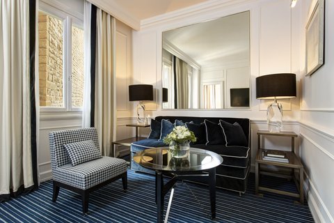 HOTEL LUNGARNO - Photo 39