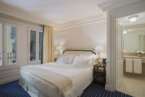 HOTEL LUNGARNO - Photo 24