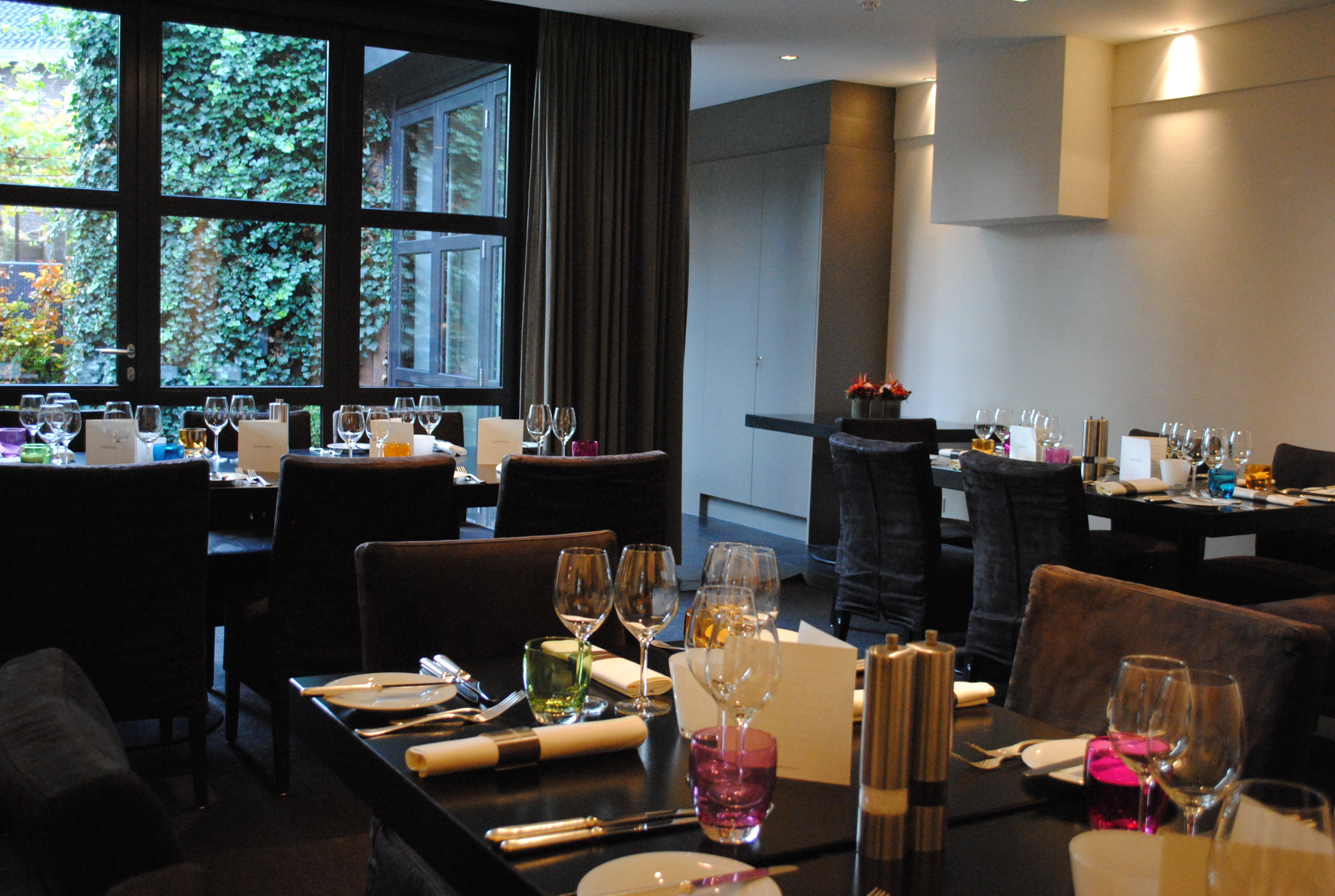 HOTEL CENTRAL RESTAURANT SISTERMANS-guestroom-Garden Room.jpg