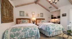  - Chateau du Sureau Oakhurst