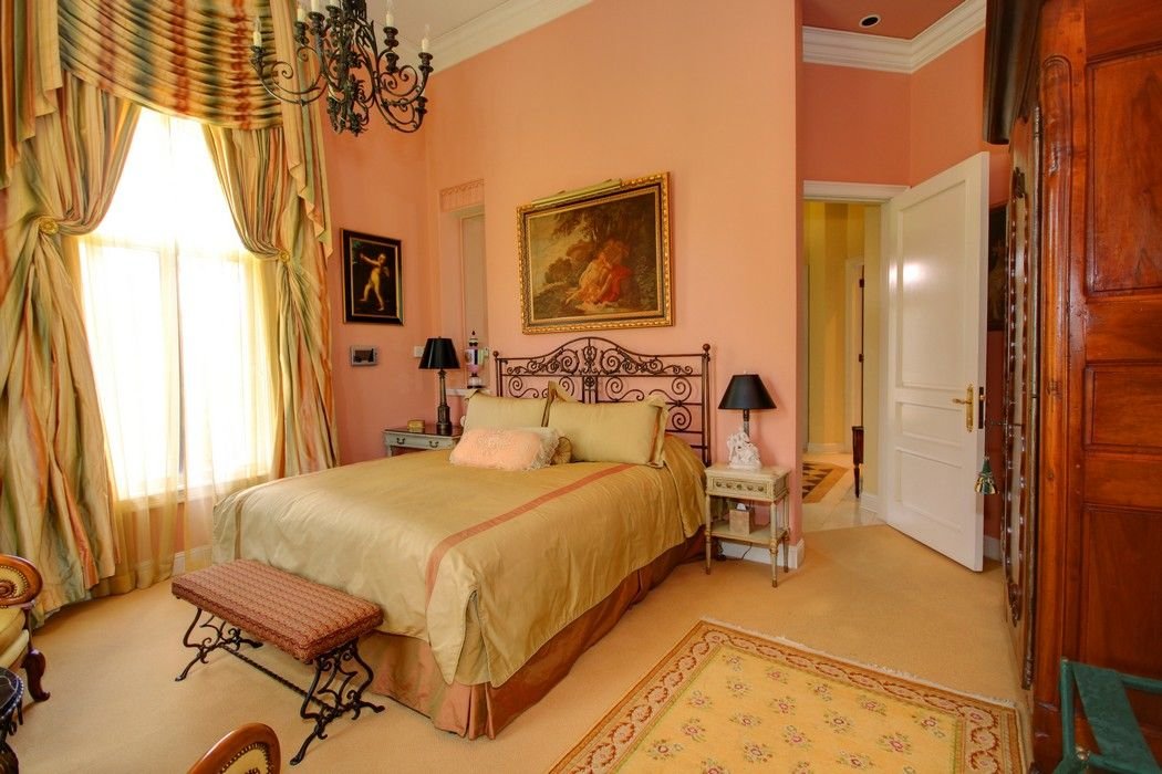 Villa Sureau Bedroom