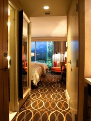  - Omni Hotel Dallas - I-35, Exit 428C