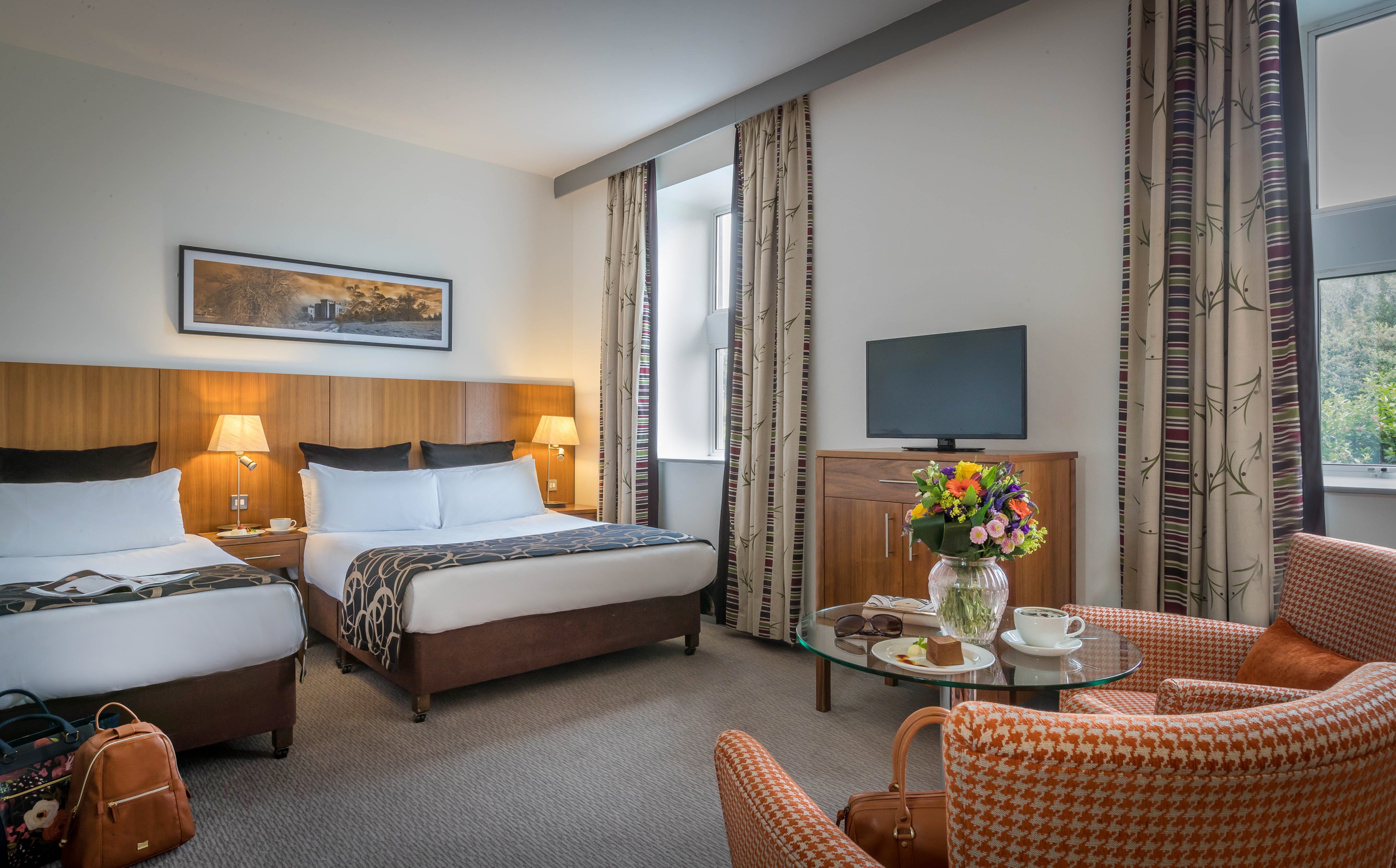 CLAYTON HOTEL SLIGO-guestroom-Family Suite.jpg