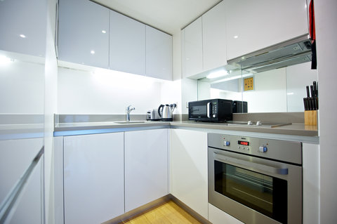 1 Bedroom Apartment Kitchen