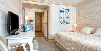 HOTEL LES BARMES DE L OURS