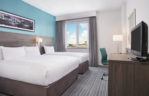 Leonardo Hotel Nottingham Twin Room With View