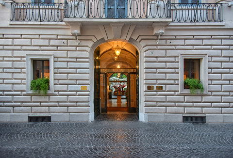 RFH Hotel de Russie - Facade