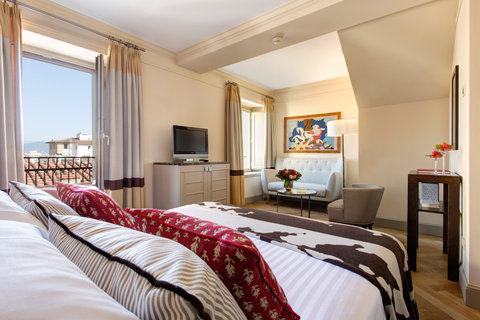 ROCCO FORTE HOTEL SAVOY - Photo 50