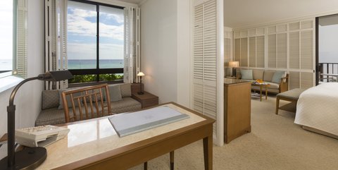 HALEKULANI HONOLULU - Photo 14