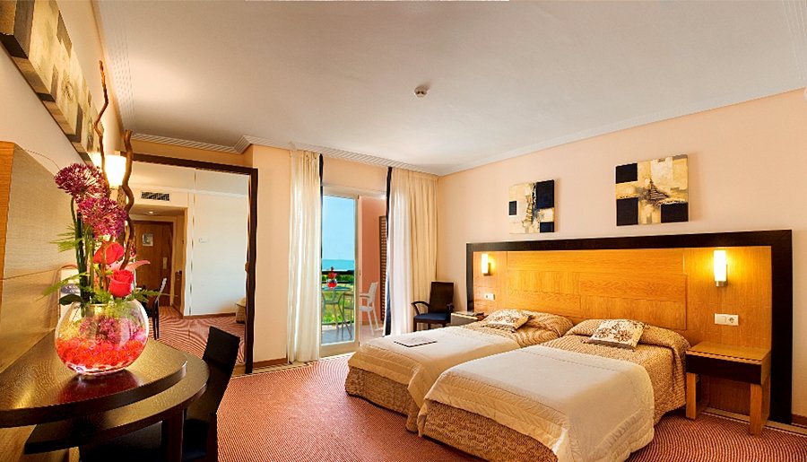 BONALBA ALICANTE-guestroom-644490 Guest Room.jpg