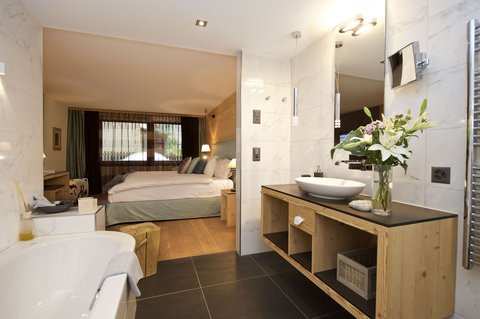 MATTERHORN LODGE HOTEL AND APPARTEM - Photo 22