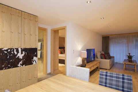 MATTERHORN LODGE HOTEL AND APPARTEM - Photo 24