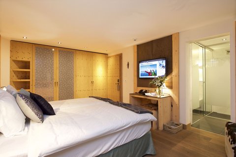 MATTERHORN LODGE HOTEL AND APPARTEM - Photo 30