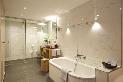 MATTERHORN LODGE HOTEL AND APPARTEM - Photo 32