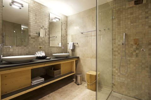 MATTERHORN LODGE HOTEL AND APPARTEM - Photo 44