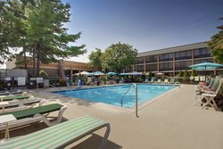  - Holiday Inn Westbury Carle Place