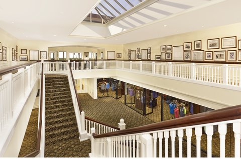 TRUMP TURNBERRY RESORT - Photo 3