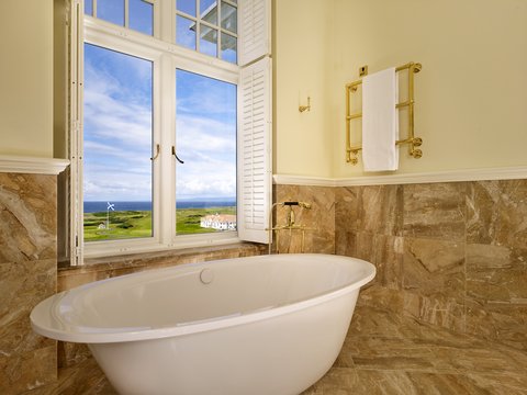TRUMP TURNBERRY RESORT - Photo 59