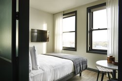  - Robey Hotel Wicker Park Chicago - I-90 & I-94, Exit 48B