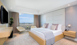  - InterContinental Miami Center Hotel - I-95, Exit 2A & 2C