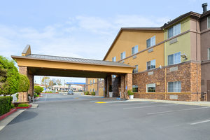 Holiday Inn Express Hotel & Suites Watsonville, CA - See Discounts