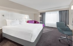  - Crowne Plaza Hotel Playhouse Square Cleveland - I-90, Exit 172A & 173A