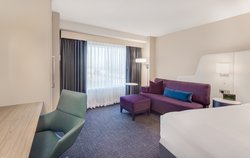  - Crowne Plaza Hotel Playhouse Square Cleveland - I-90, Exit 172A & 173A