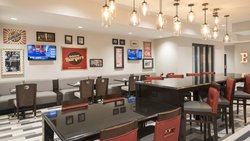  - Holiday Inn Airport Indianapolis - I-70, Exit 68