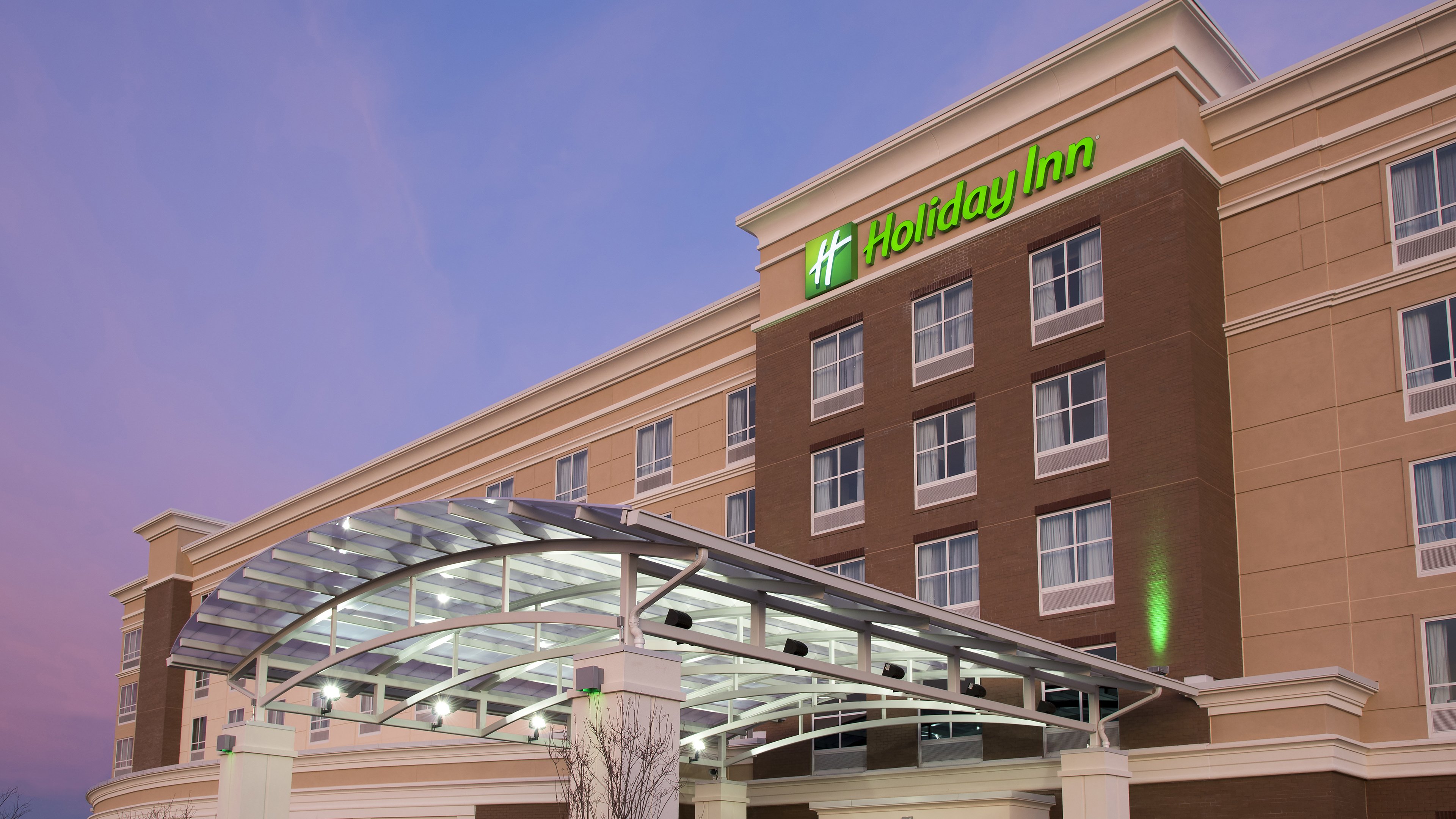 Closest Hotel to the Indianapolis International Airport