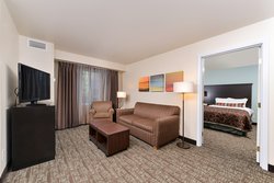  - Staybridge Suites Sioux Falls - I-29, Exit 78