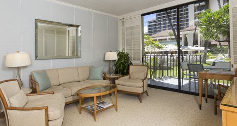 HALEKULANI HONOLULU - Photo 52