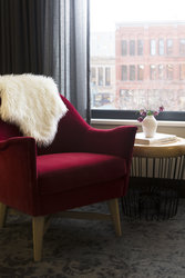  - Kimpton Journeyman Hotel Downtown Milwaukee - I-794, Exit 1E