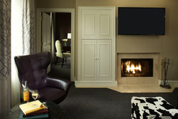  - Kimpton Hotel Vintage Seattle - I-5, Exits 165 & 165B