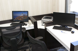  - Holiday Inn Express & Suites Laurel