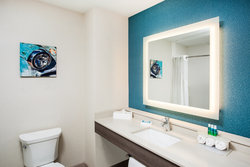  - Holiday Inn Express & Suites West Litchfield