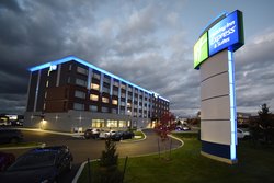  - Holiday Inn Express & Suites Gatineau