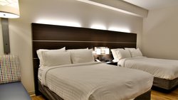  - Holiday Inn Express & Suites Gatineau