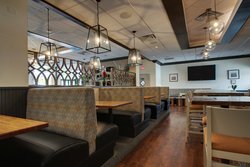  - Holiday Inn Westbury Carle Place