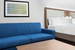  - Holiday Inn Express & Suites Airport East Columbus